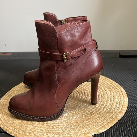 Pedro Miralles 1959 Leather Disstress Color Tone Burgundy Ankle Booties Size 40 - Picture 10 of 15